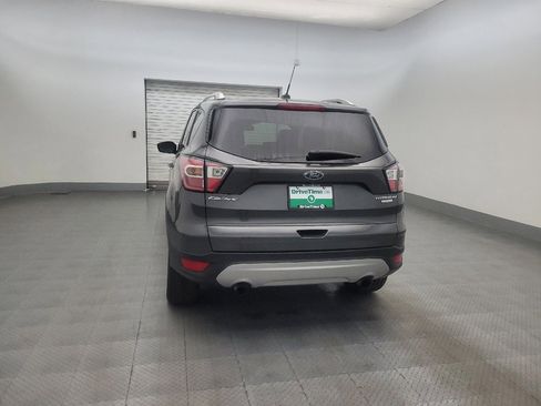 Used 2017 Ford Escape Titanium FWD image 6