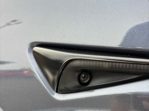 Used 2023 Tesla Model 3 Standard Range RWD image 22