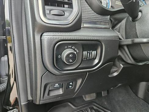 Used 2019 RAM 1500 Limited AWD/4WD image 26