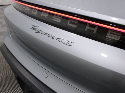 Used 2021 Porsche Taycan 4S AWD/4WD image 28