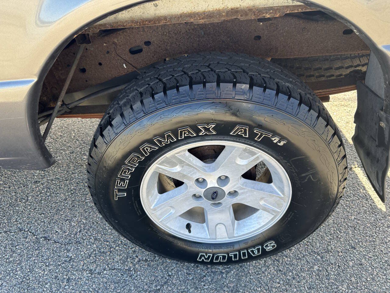Used 2005 Ford Ranger XLT AWD/4WD image 16