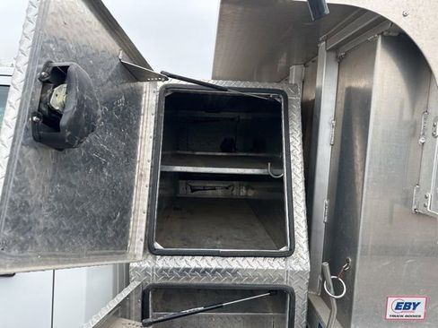 Used 2017 RAM 5500 Tradesman w/ Max Tow Package image 24