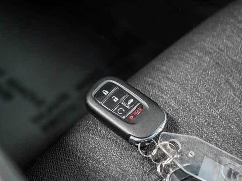 Used 2023 Honda Accord LX image 28