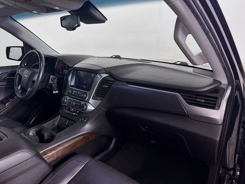 Used 2018 Chevrolet Tahoe LT RWD image 34