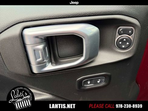 Certified 2021 Jeep Wrangler Sport S image 30