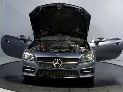 Used 2012 Mercedes-Benz SLK 350 image 10