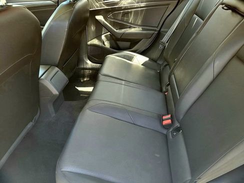 Used 2019 Volkswagen Jetta SEL FWD image 10