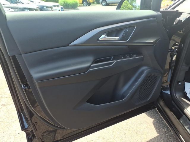 Used 2026 Chevrolet Equinox EV LT w/ Comfort Package AWD/4WD image 24