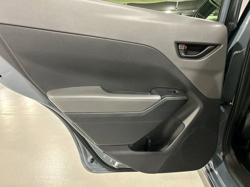Used 2025 Subaru Crosstrek 2.0i Premium AWD/4WD image 22
