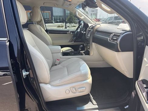 Used 2020 Lexus GX 460 Premium AWD/4WD image 30
