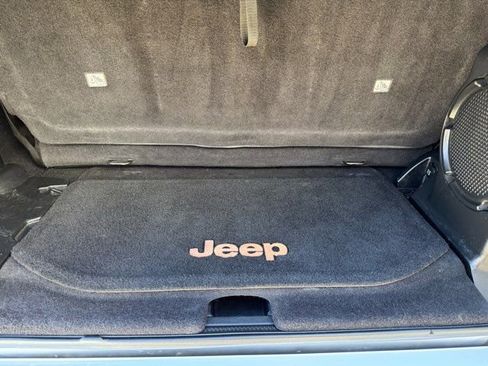 Used 2011 Jeep Wrangler Sahara w/ Connectivity Group image 24