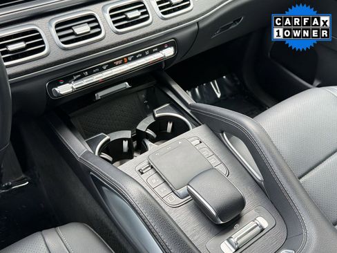 Used 2025 Mercedes-Benz GLS 450 4MATIC image 36