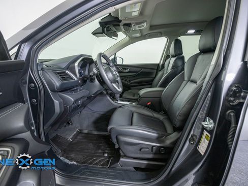 Used 2024 Subaru Ascent Limited w/ Technology Package AWD/4WD image 11