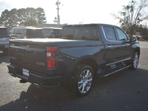 Used 2023 Chevrolet Silverado 1500 High Country w/ High Country Premium Package image 4
