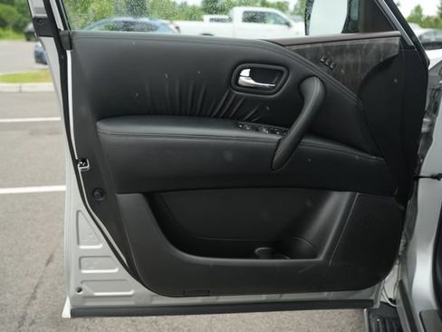 Used 2024 Nissan Armada Platinum w/ Cargo Package AWD/4WD image 15