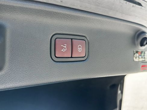 Certified 2023 Mercedes-Benz S 580 4MATIC Sedan image 22
