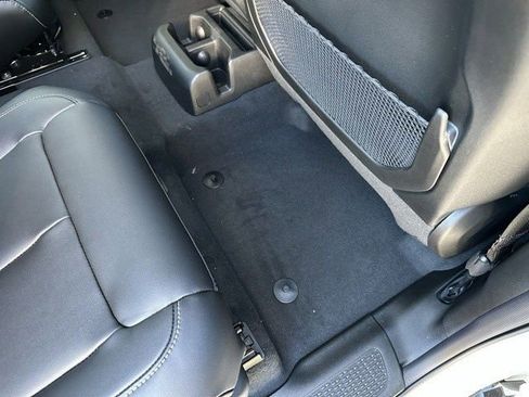 New 2025 Jeep Grand Cherokee L Limited image 18