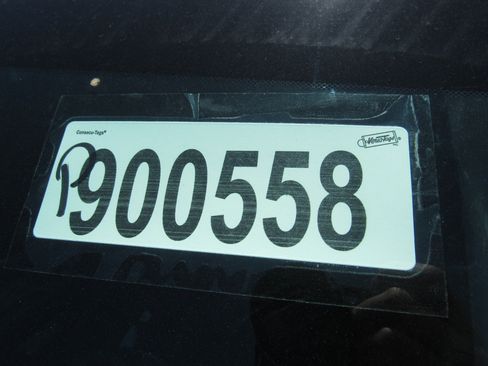 Used 2024 Hyundai Elantra Limited FWD image 7