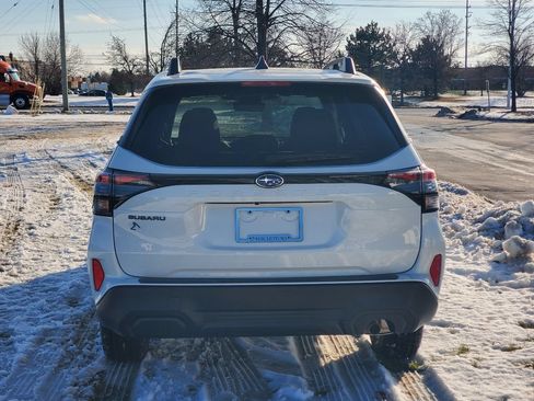 Certified 2026 Subaru Forester Premium AWD/4WD image 4