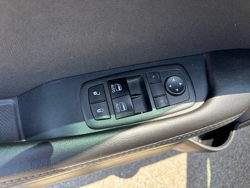Used 2017 Dodge Challenger SXT RWD image 23