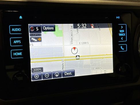 Used 2018 Toyota Tacoma TRD Off-Road w/ Technology Package AWD/4WD image 22