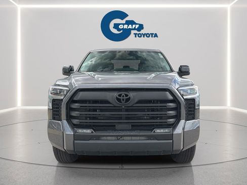 Used 2024 Toyota Tundra Limited image 12
