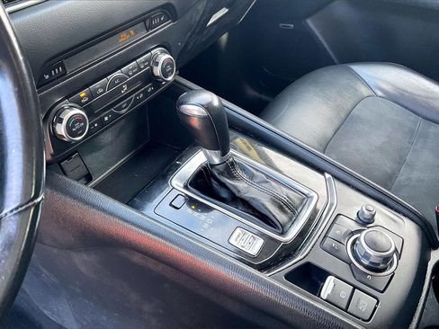 Used 2018 MAZDA CX-5 Touring w/ Preferred Equipment Package image 17