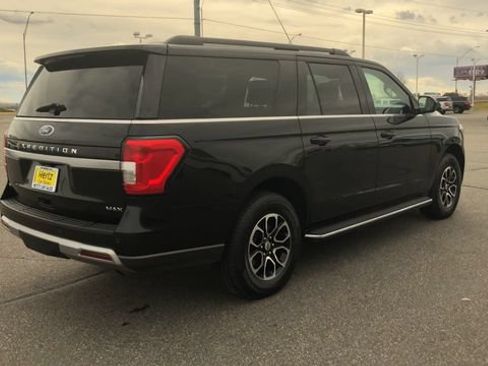 Used 2023 Ford Expedition Max XLT AWD/4WD image 8