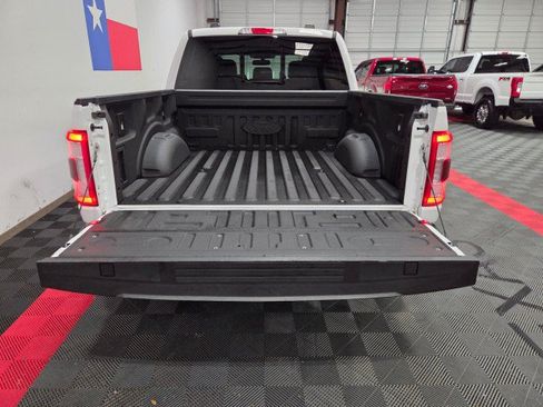 Used 2023 Ford F150 Lariat AWD/4WD image 28