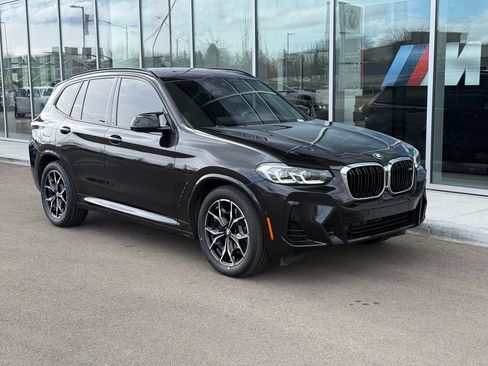 Used 2023 BMW X3 M40i w/ Premium Package image 7