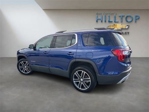 Used 2023 GMC Acadia SLT w/ Preferred Package image 8