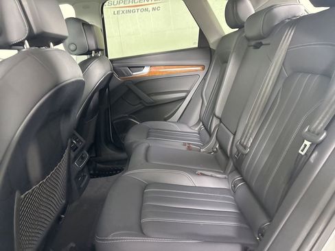 Used 2023 Audi Q5 2.0T Premium Plus w/ Premium Plus Package image 23