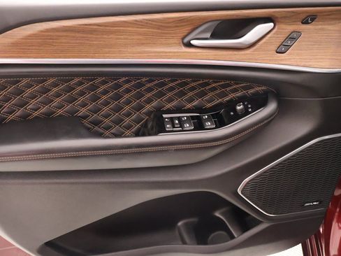 Used 2023 Jeep Grand Cherokee L Summit w/ Luxury Tech Group V image 19