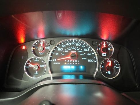 Used 2024 Chevrolet Express 3500 LT w/ LT Preferred Equipment Group image 12