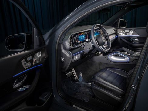 New 2026 Mercedes-Benz GLS 450 4MATIC image 11