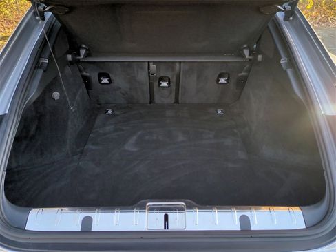 Used 2019 Porsche Panamera GTS image 27