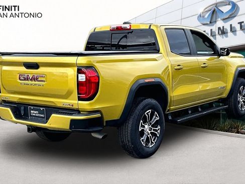 Used 2023 GMC Canyon AT4 w/ AT4 Premium Package AWD/4WD image 2