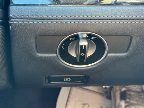 Certified 2018 Mercedes-Benz SL 550 image 14
