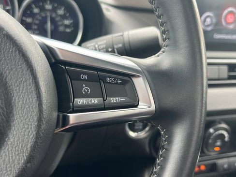 Used 2021 MAZDA MX-5 Miata Club RWD image 20