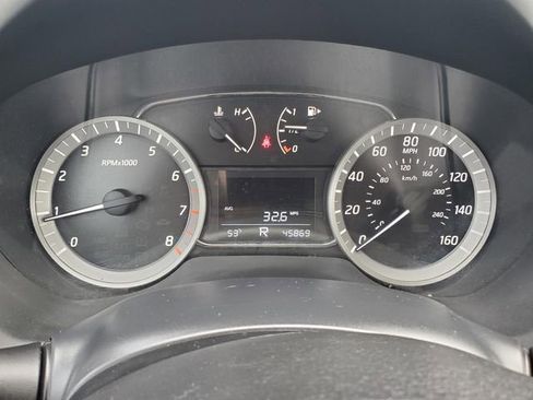 Used 2015 Nissan Sentra SV image 30