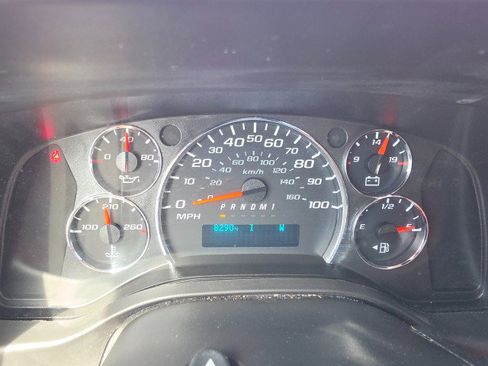 Used 2017 Chevrolet Express 2500 LS image 25