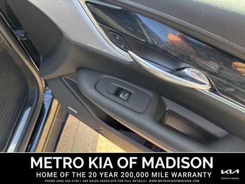 Used 2021 Cadillac XT5 Premium Luxury AWD/4WD image 38