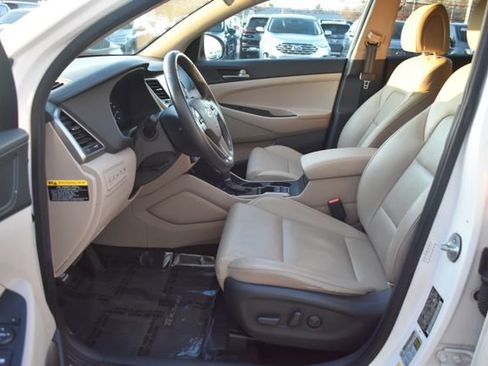 Used 2016 Hyundai Tucson Limited w/ Option Group 03 image 24