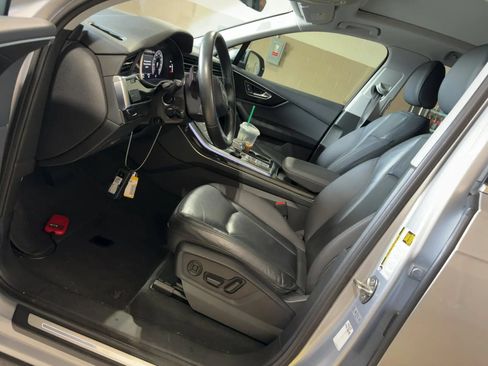 Used 2022 Audi Q7 3.0T Premium Plus AWD/4WD image 3