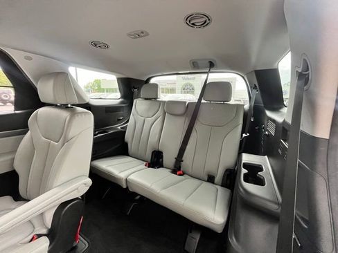 Used 2020 Hyundai Palisade SEL w/ Premium Package AWD/4WD image 24