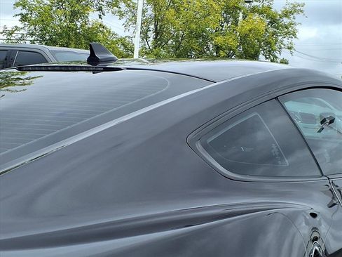 Used 2022 Ford Mustang Coupe w/ Equipment Group 101A image 25