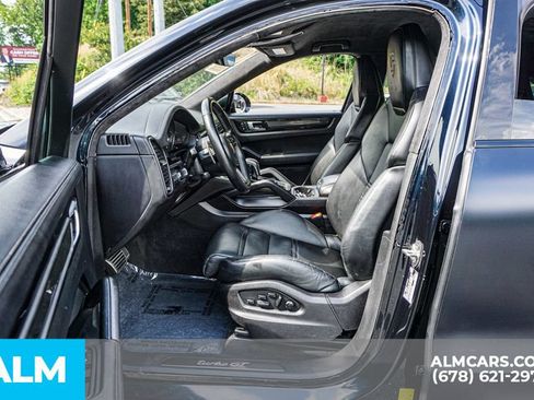 Used 2023 Porsche Cayenne Turbo GT AWD/4WD image 16