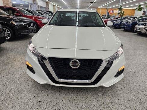 Used 2022 Nissan Altima 2.5 S FWD image 3