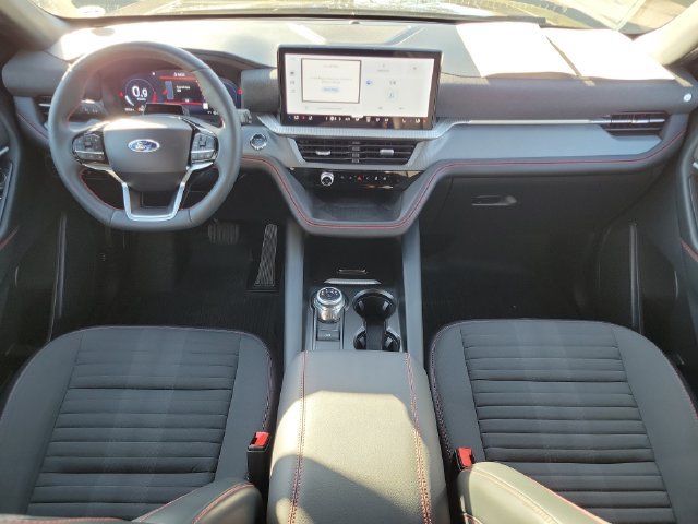 Certified 2025 Ford Explorer ST-Line AWD/4WD image 30