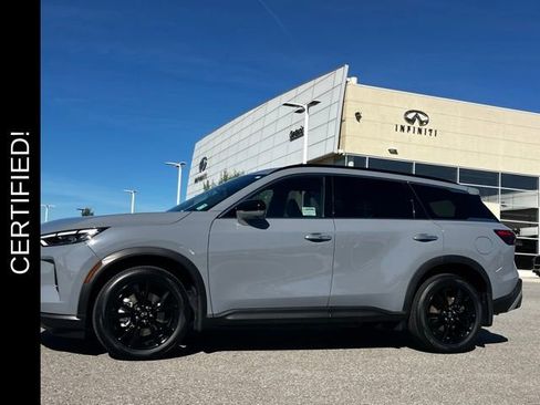 Certified 2025 INFINITI QX60 Luxe w/ Black Edition image 2